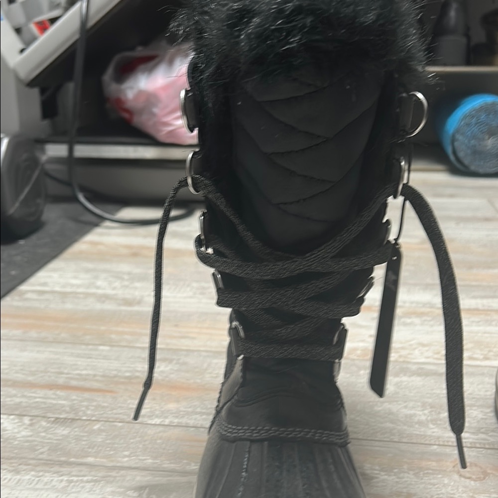 Sorel Kids Joan of Artic Waterproof Winter Boot Size 2 - Picture 3 of 7